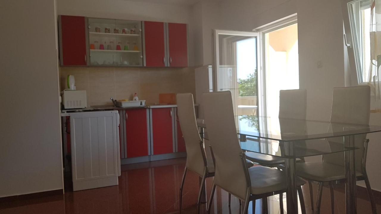 Apartments Mislav Novalja Extérieur photo