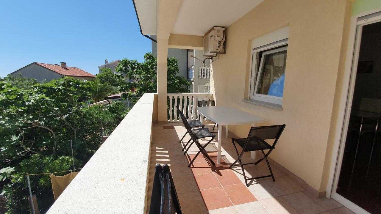 Apartments Mislav Novalja Extérieur photo