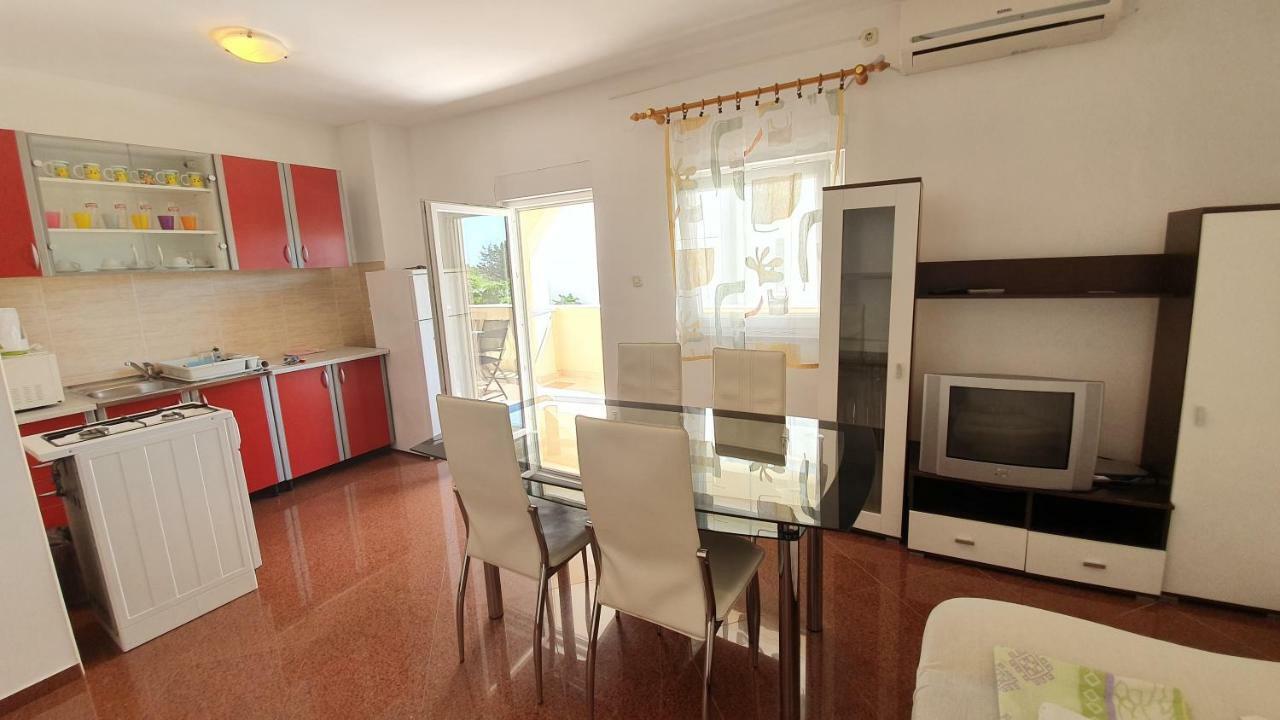 Apartments Mislav Novalja Extérieur photo