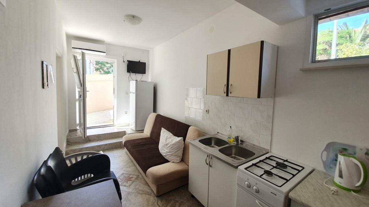 Apartments Mislav Novalja Extérieur photo